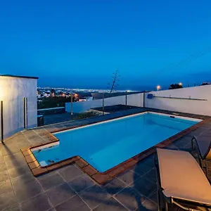 Villa Casa Mira, Güime